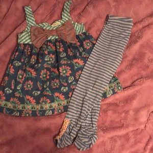 Matilda Jane set (top size 8), leggings size 6 EUC